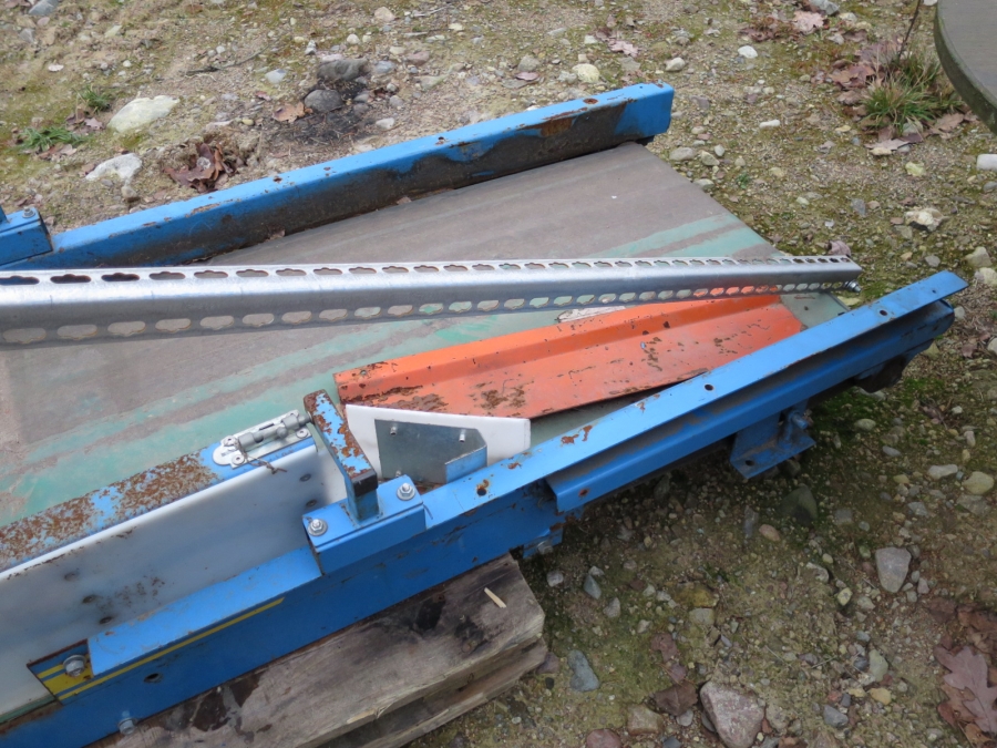 3944 EMVE conveyor 2200x550 mm