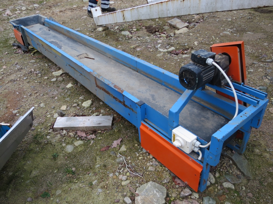 3946 EMVE conveyor 3800x350 mm
