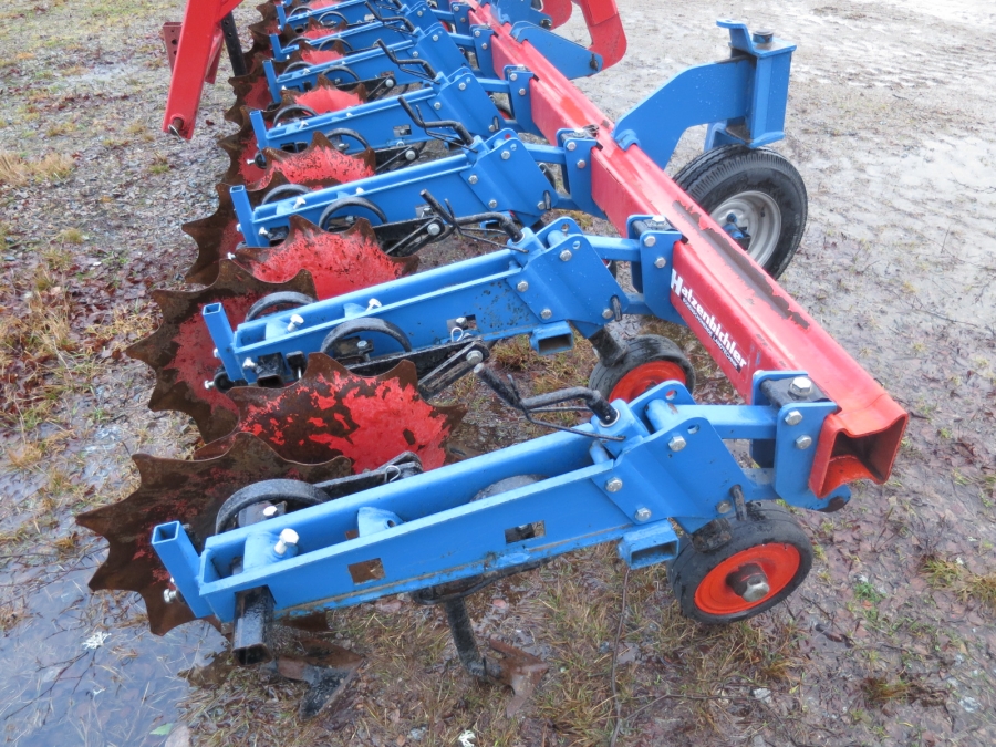 3981 Hatzenbichler row crop cultivator 9 row