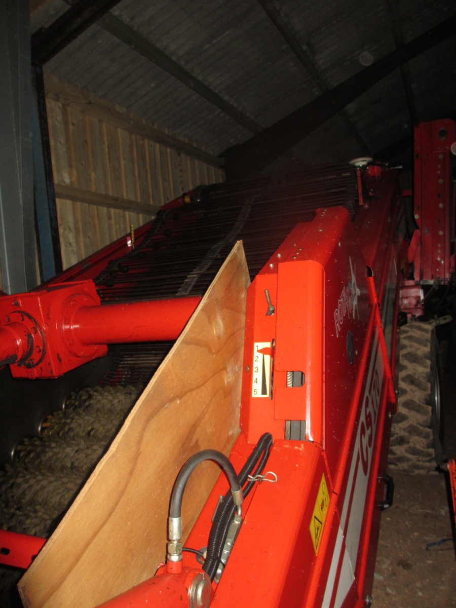 4011 Grimme CS1700 destoner