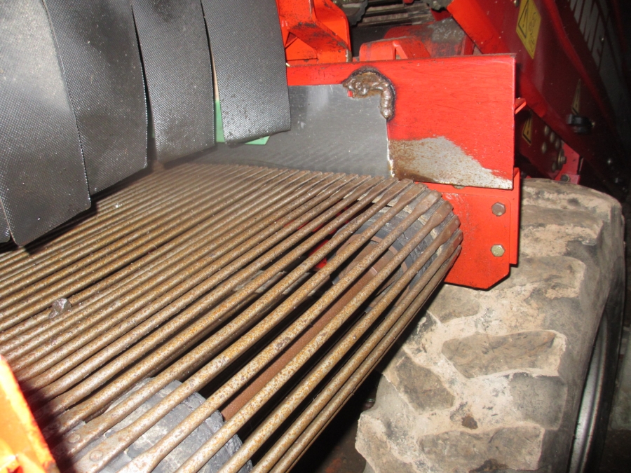 4011 Grimme CS1700 destoner