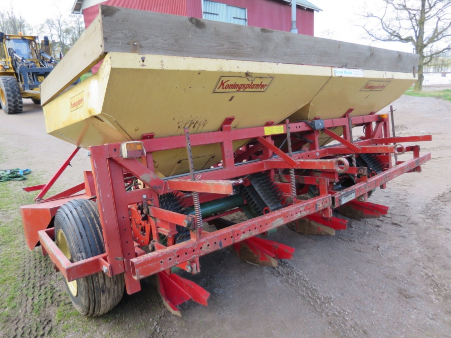 4065 Koningsplanter Konings 4 row potato planter