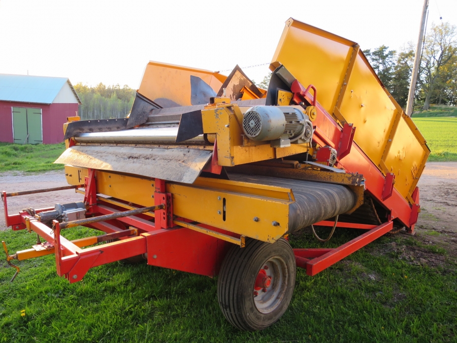 4089 Climax receiving hopper 700E
