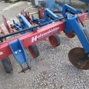 4263 Hatzenbichler row crop cleaner 7 row with steering