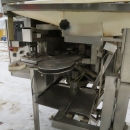 4278 Newtec 2000 Waage mit VB40CC Tütemaschine