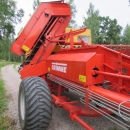 4370 Grimme DL1500 2 row with Elevator
