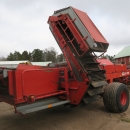 4615 Kverneland UN2200 potato harvester