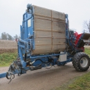 4904 Asa-Lift T-140B carrot harvester with 4 ton Bunker