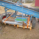 5004 Asa-Lift combi mini carrot harvester with box table