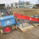 5004 Asa-Lift combi mini carrot harvester with box table