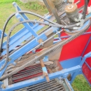 5076 Asa-lift carrot harvester with auto box filling