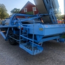 5195 Standen Pearson potato harvester 2 row with elevator