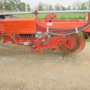 5217 Kverneland Underhaug UN2200 potato harvester