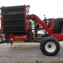 5338 Dewulf GBC carrot harvester with bunker