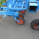 5679 Monosem Super Prefer row crop cleaner manual steering