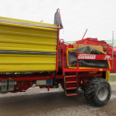 5736 Grimme SE75-40 potato harvester