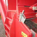 5869 Grimme SE 75-30 potato harvester