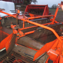 5897 Grimme LK650 potato harvester