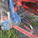 3417 Simon carrot harvester 1 row with bunker