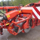 3836 Grimme GZ1700 potato harvester with elevator