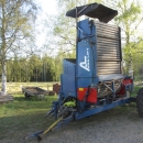 3842 Asa-Lift carrot harvester T-100B with bunker