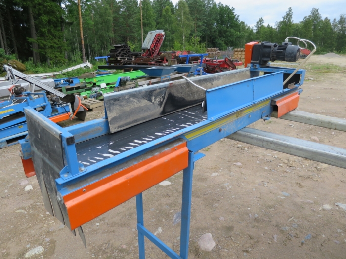4146 EMVE conveyor 2200x350 mm