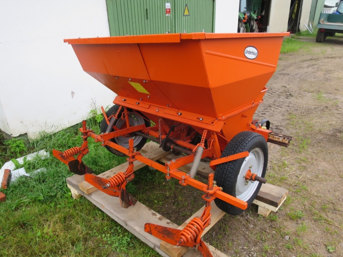 4158 Underhaug Kartoffellegemaschine 2 Reihe