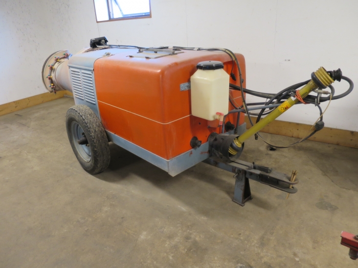 4160 Schaumann mist sprayer 700 liter