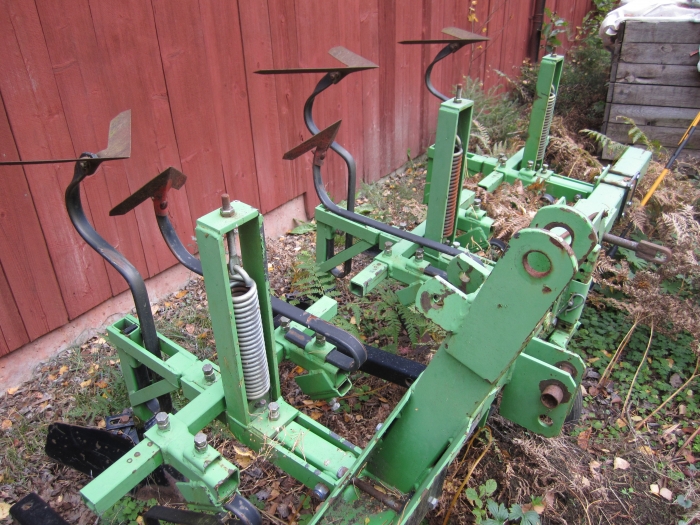 3085 Juko Ekengårds Häufelgerät 4 row
