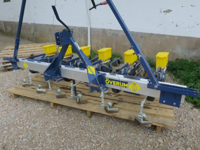 4516 Nibex 500 seeding drill in new condition