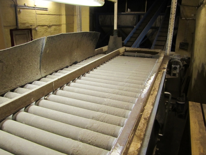 3263 SKALS potato sorting line
