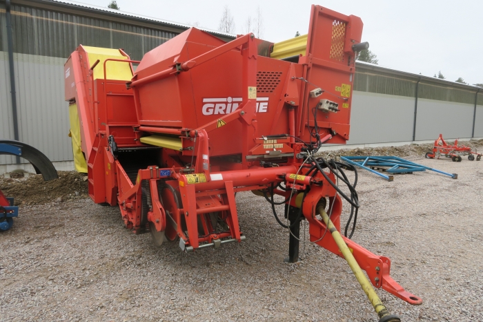 4609 Grimme SE 75-30 UB potato harvester