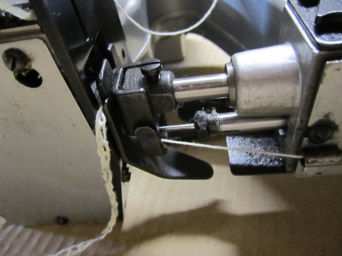 3282 NEWLONG sewing machine hand model in new condition