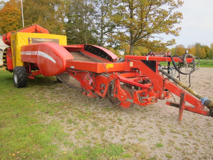 4894 Grimme GZ1700 potato harvester 2 row elevator