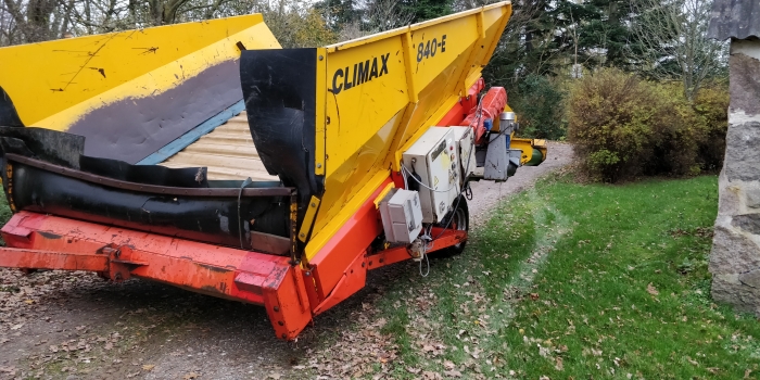 5042 Climax receiving hopper 840-E for potato