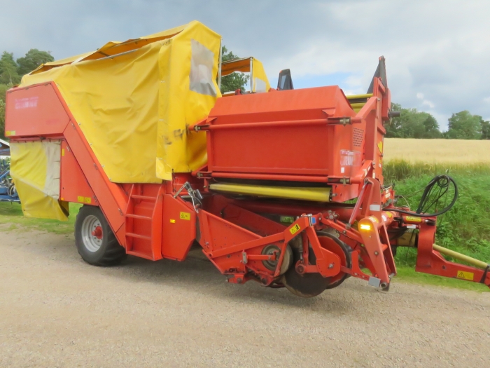 5078 Grimme SE75-30 potato harvester