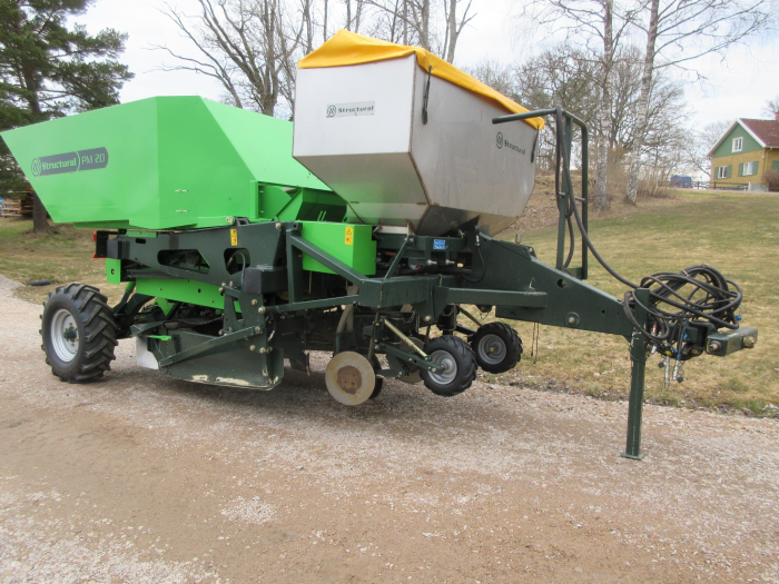 5400 Miedema Structural PM20 potato planter 2 row