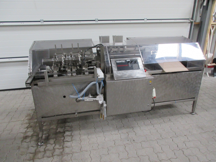 5460 Newtec tray filler NBM61 for punnets