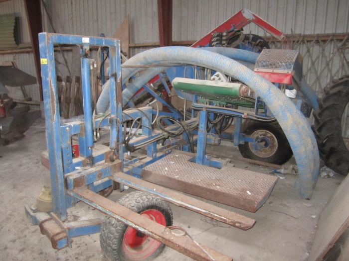 3362 ASA-LIFT leek harvester