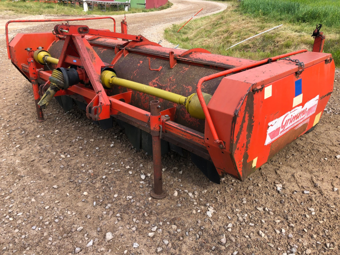 5672 Grimme KS haulm topper 4x75 cm