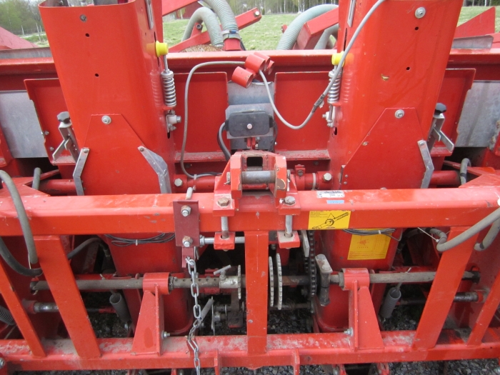 3371 Grimme Kartoffel Legemaschine 4 rh mit Düngerstreuer