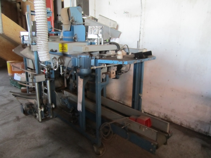 3391 Upmann Upmatic paper bagger