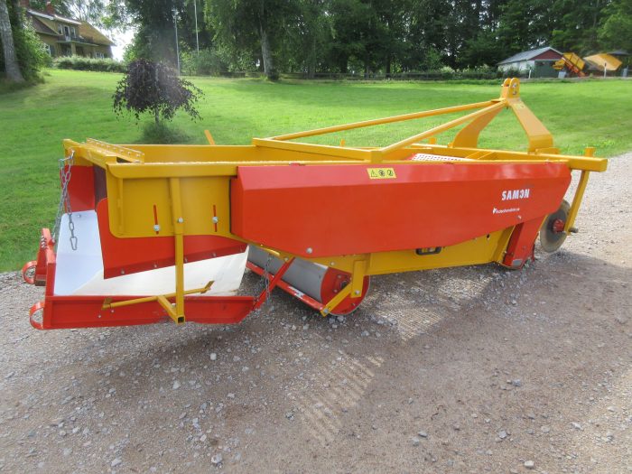 5972 Samon onion windrower 1350 mm web