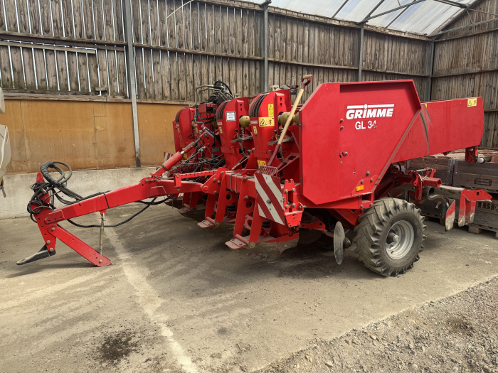 6319 Grimme GL34 potato planter 4 row