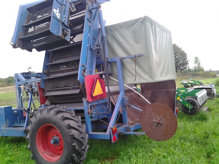3508 Asa-Lift Möhrenroder 3 Reihe für Industriemöhren