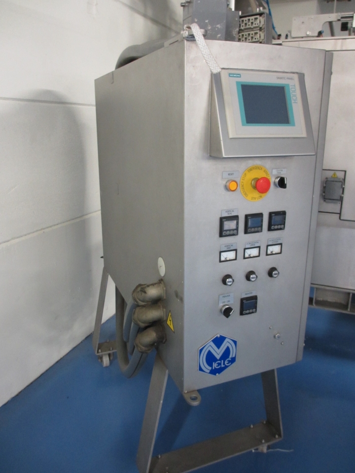 3536 Miele complete weigher and vertical packaging machine