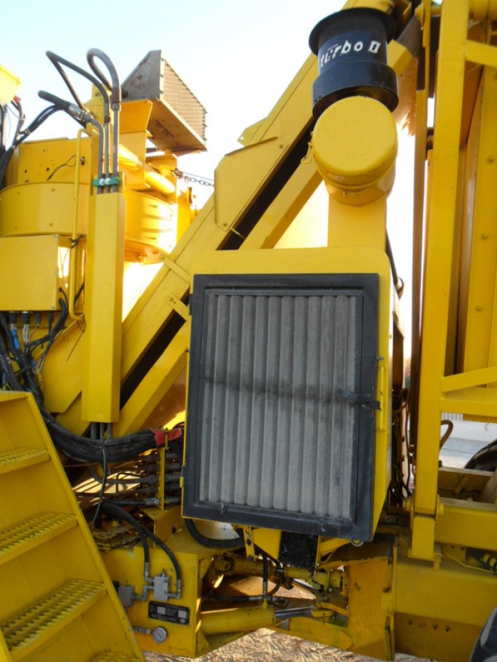 3557 Oxbo Pixall Mais Erntemaschine