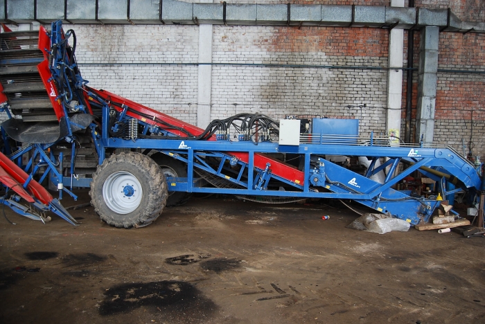 3128 Asa-Lift TRS sharelift carrot harvester
