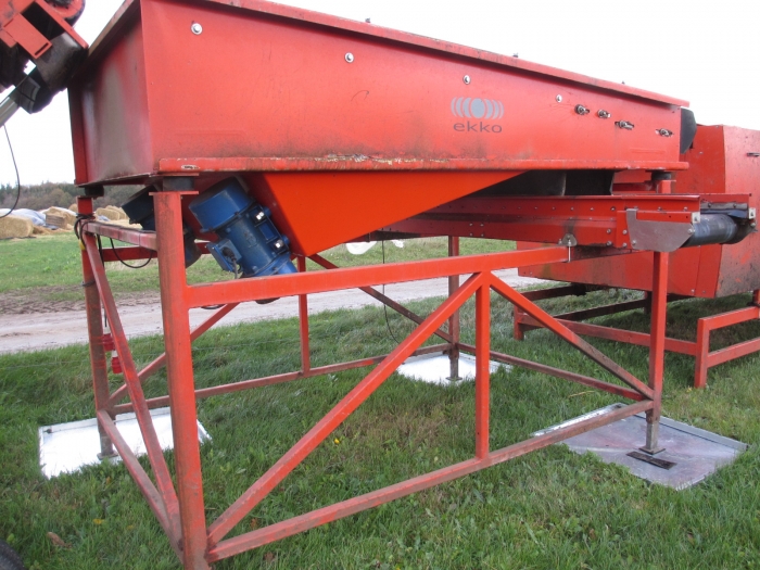 3702 EKKO length grader for carrots etc. 