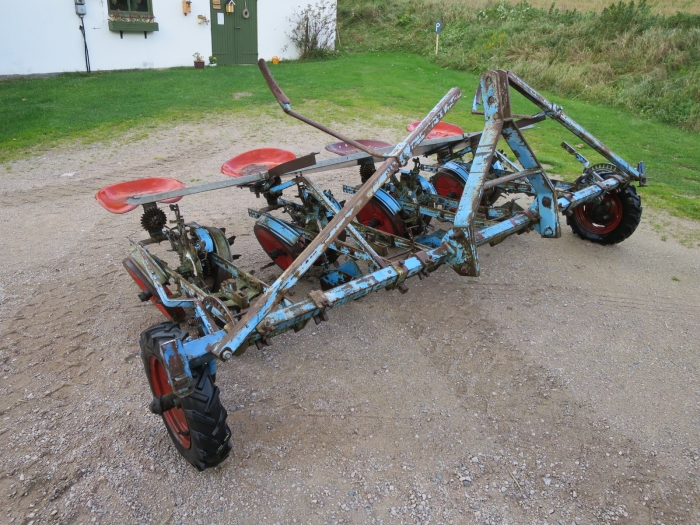 3897 Super prefer planting machine 4 row